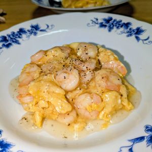 joe sanの作ってみた!投稿(むき海老たっぷりあんかけ玉子焼き)