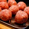 『肉だんごのトマト煮込み』材料シンプル、味一流。の工程3