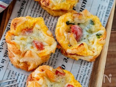 食パンで簡単！おもてなしにも♡ほうれん草とベーコンのキッシュ