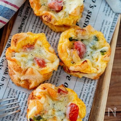 食パンで簡単！おもてなしにも♡ほうれん草とベーコンのキッシュ