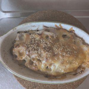 KUMIKOの作ってみた!投稿(パパッともう一品♪れんこんの味噌マヨチーズ焼き)