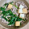 10分で爆速♪【ひき肉とニラ厚揚げのピリ辛とろとろ中華煮】の工程2
