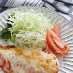 サラダチキンのチーズ焼き