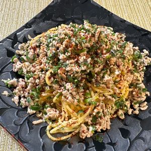 楽ラク手抜キッチン🐶🐾の作ってみた!投稿(青い部分をおいしく消費！豚肉と長ネギのパスタ)