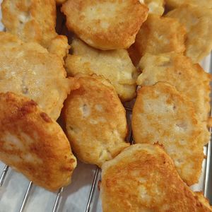 ぽんちゃんの作ってみた!投稿(【豆腐と鶏肉のふわふわナゲット】簡単&節約!子供が喜ぶ♡)