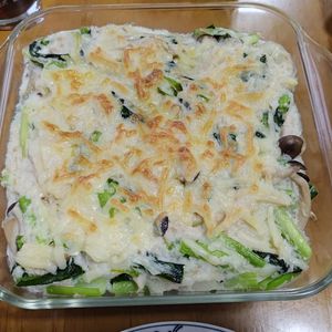 9Sの作ってみた!投稿(一品完結！栄養満点【山芋のとろろグラタン】生クリ•バター不要)