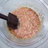 鶏団子となめこの中華スープの下準備