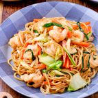 【上海風焼きそば】ぷりぷり海老の絶品焼きそば♡やみつきな味◎