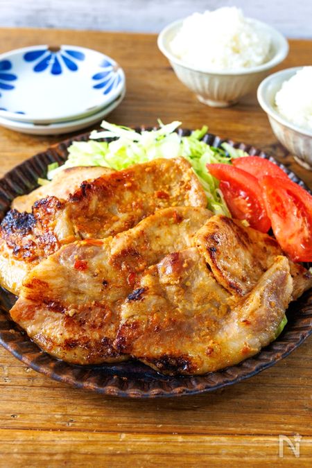 下味冷凍OK！ご飯が進む豚肉のピリ辛味噌漬け☆しっとり柔らか