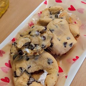 まゆのの作ってみた!投稿(中からとろ～り。マシュマロチョコチップクッキー)
