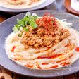 【汁なし担々うどん】練りごま不要♪レンジで完成！辛うま担々♡