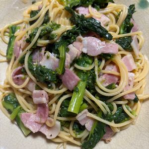 ゆっこの作ってみた!投稿(菜の花とベーコンのうましょうゆパスタ【#時短#ワンパン】)