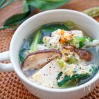 🥬小松菜と椎茸の優しい卵スープ【豆腐でボリューム♪】