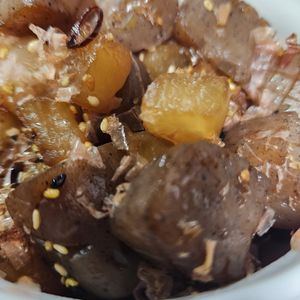 うみんちゅの作ってみた!投稿(【大根とこんにゃくのピリ辛ごまおかか炒め】ごま油香る♬︎)