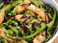 ヘルシー和食のお惣菜🥗ピーマンとさつま揚げの塩昆布和え🤤