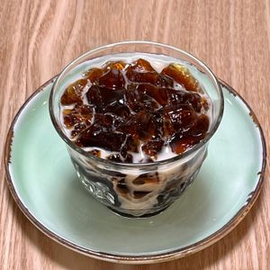 キャピタンの作ってみた!投稿(【コーヒーゼリー】材料４つで簡単！混ぜて冷やすだけ)