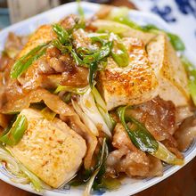 行列の定食屋さんの🍚豚バラねぎと豆腐のからしポン酢炒め🤩
