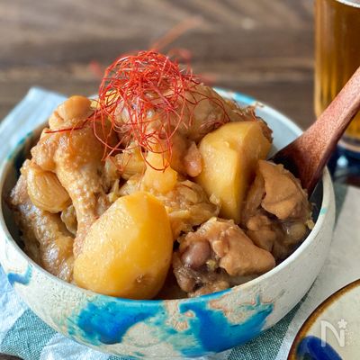 ガッツリガツンと！手羽元とじゃがいものスタミナ煮