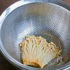 食物繊維たっぷり！切り干し大根とひじきとえのきの中華風サラダの工程2