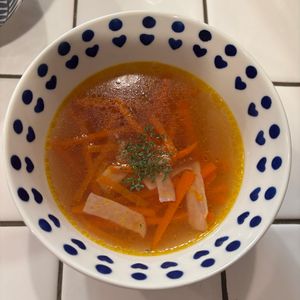 mi-koの作ってみた!投稿(【にんじんとハムのスープ】シンプルだけどおいしすぎ…♡)