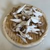 ワンパンお手軽♩【しっとり鶏むね肉ときのこのみぞれ煮】の工程1