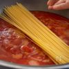 にんにく無しでも大満足！チーズとツナのトマトパスタの工程4