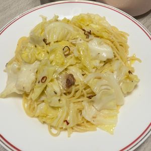 みーこの作ってみた!投稿(キャベツとアンチョビの絶品！シンプルパスタ)