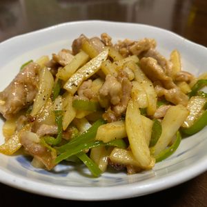 1465412料理経験3年生の作ってみた!投稿(【豚じゃがピーマンのオイマヨ炒め】マヨ好きにおすすめ♪)