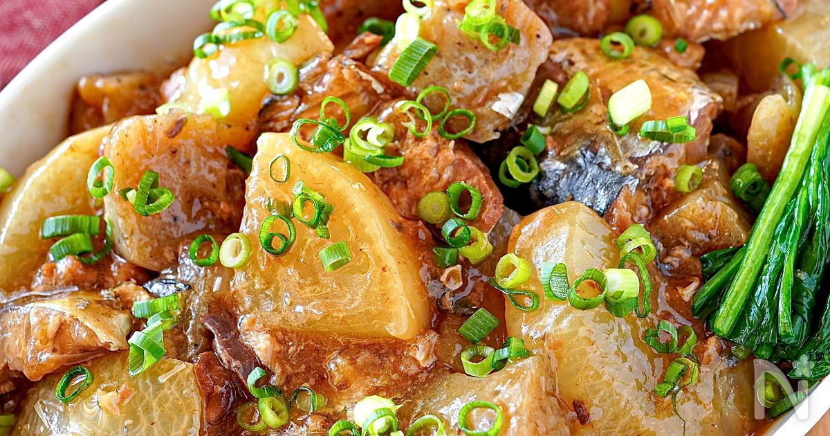 【さば缶こんにゃく大根の生姜煮】時短で味染み♡栄養満点♪