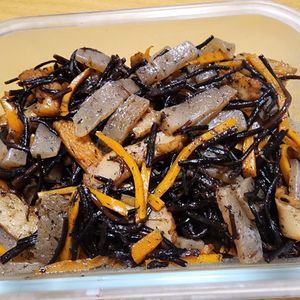 ナムディの作ってみた!投稿(〜ホッとするひじき煮（長ひじきとハム）作りおき常備菜〜
)