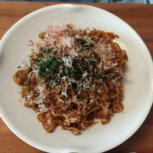 ゆの作ってみた!投稿(超簡単！子どもに人気の【そばめし】)