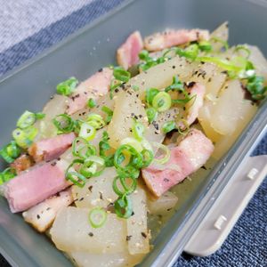 ヴェルの作ってみた!投稿(とろとろ大根のうま塩煮【#作り置き #煮るだけ #やみつき】)