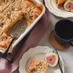 米粉でしっとりモチモチ♪いちじくのクランブルケーキ