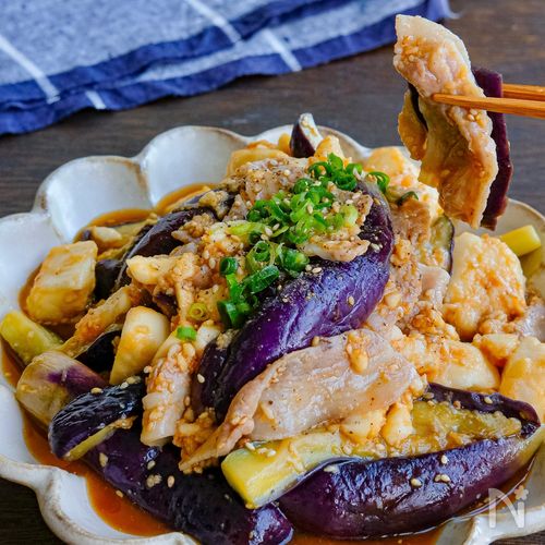 レンジでお手軽！なすと豚バラのさっぱり叩き長芋だれ