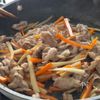【豚こま肉のきんぴらごぼう】ご飯やおつまみにも最高♡の工程3
