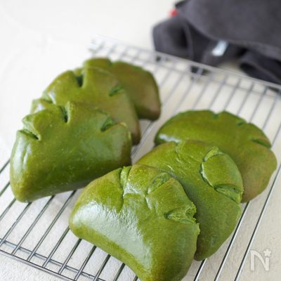 材料2つ！鬼ラク抹茶カスタードで、簡単抹茶クリームパン