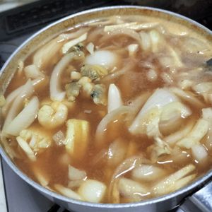みんつの作ってみた!投稿(【シーフードカレースープ】魚介の旨味がスープに溶け込む♪)