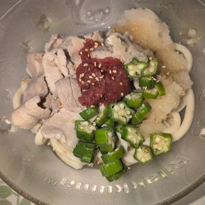 KUMIKOの作ってみた!投稿(【梅おろし豚しゃぶうどん】疲労回復！暑い日にぴったり♡)