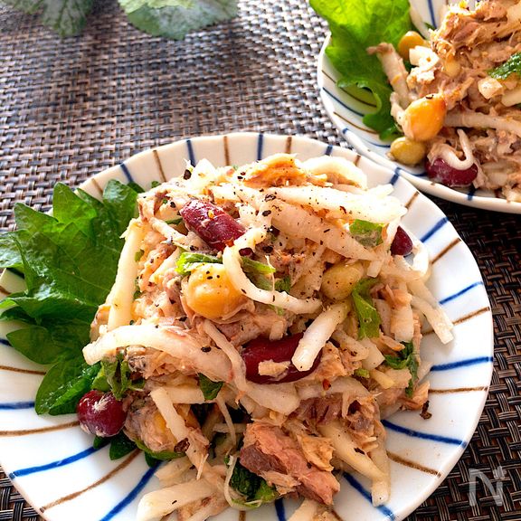 めっちゃハマる♡さば水煮缶と大根のレモン香るさっぱりサラダ