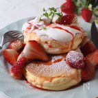 苺たっぷり！スフレパンケーキ【家にある材料で簡単】