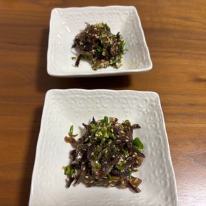 こむぎの作ってみた!投稿(［やみつきピリ辛きくらげ］クセになるコリコリ食感！腸活おかず)