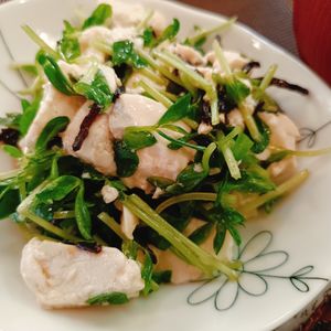 Yuukoの作ってみた!投稿(3分で作れるスピード副菜「豆腐と豆苗の柚子胡椒昆布和え」)
