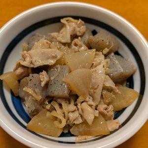 ゆきまる🐬🫧の作ってみた!投稿(味しみしみ濃厚🤭♪豚バラ大根とこんにゃくの生姜煮🍚)