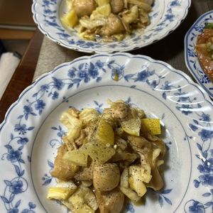 Hikeyの作ってみた!投稿(ワンパン10分！【鶏むね肉とキャベツの甘辛レモンだれ炒め】)