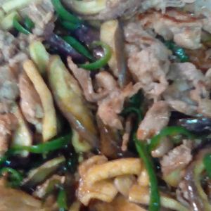 鶏皮坊主の作ってみた!投稿(【豚となすの中華生姜焼き】ご飯が進むちょっぱやおかず♪)