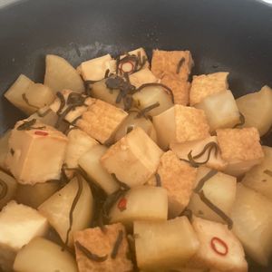 1293509の作ってみた!投稿(誰でも簡単♡絶品《大根と厚揚げの塩こんぶ煮》)