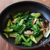 【小松菜としいたけと卵の塩炒め】シンプルさがおいしい簡単副菜の工程3