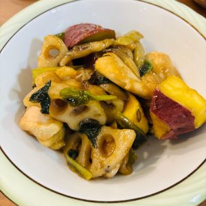 colikaの作ってみた!投稿(さつまいもと蓮根と鶏肉の甘酢炒め☆食感が楽しい♩絶品おかず)