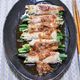 ニラとえのきの豚肉巻き焼き（梅肉ラーポン酢かけ）