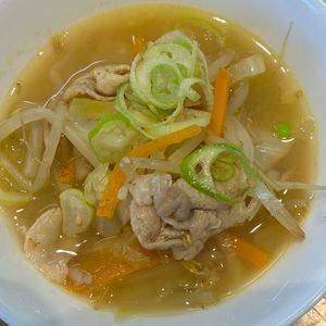 くだもの大好き🧡の作ってみた!投稿(もやしとキャベツたっぷり！煮込まない簡単豚汁)